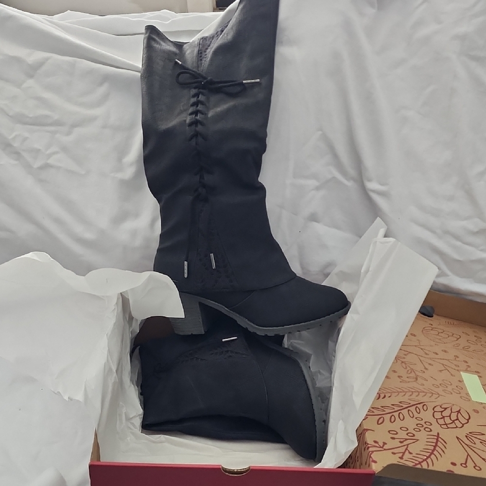 Muk Luks Charcoal Boots